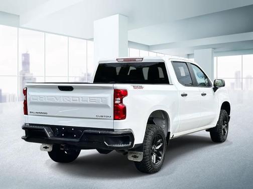 2023 Chevrolet Silverado 1500 Custom Trail Boss