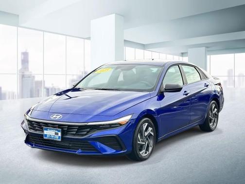 2025 Hyundai ELANTRA SEL Sport