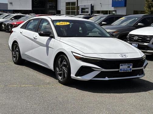 White 2025 Hyundai ELANTRA SEL Sport