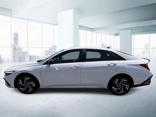 White 2025 Hyundai ELANTRA SEL Sport