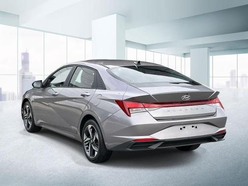 Metal 2023 Hyundai ELANTRA SEL