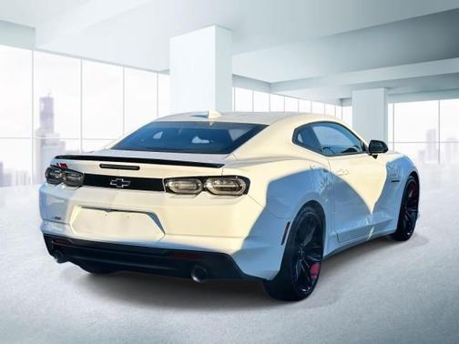 2022 Chevrolet Camaro 2LT