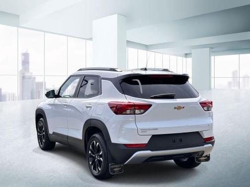 Summit White 2023 Chevrolet Trailblazer LT