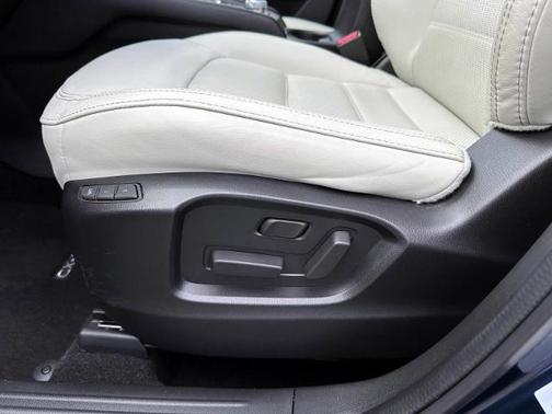 Deep Crystal Blue Mica 2023 Mazda CX-5 2.5 S Preferred Package
