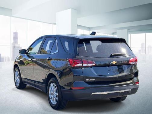 Mosaic Black Metallic 2024 Chevrolet Equinox LT