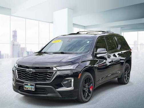 Mosaic Black Metallic 2024 Chevrolet Traverse Limited Premier