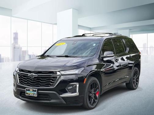 Mosaic Black Metallic 2024 Chevrolet Traverse Limited Premier
