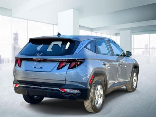 2023 Hyundai TUCSON SE