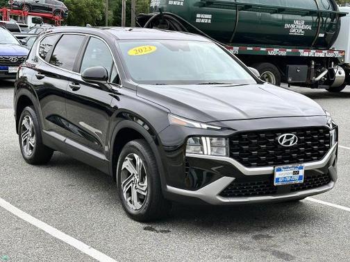2023 Hyundai SANTA FE SE