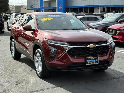 2024 Chevrolet Trax LS