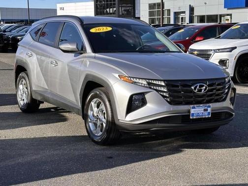 Shimmering Silver 2023 Hyundai TUCSON SEL