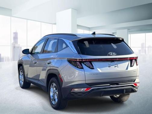 Shimmering Silver 2023 Hyundai TUCSON SEL