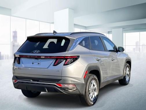 Shimmering Silver 2023 Hyundai TUCSON SEL