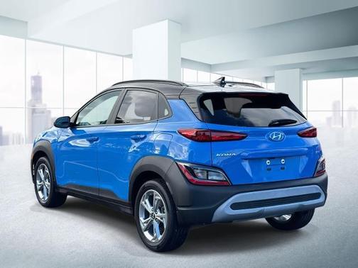 2022 Hyundai KONA SEL