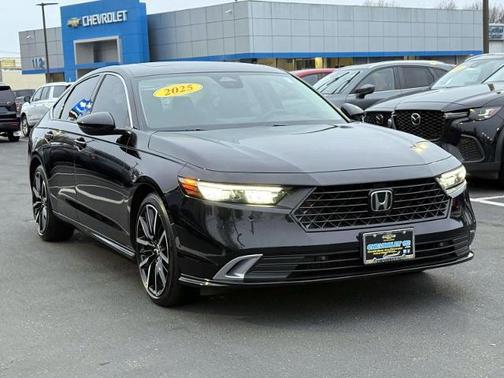 2025 Honda Accord Hybrid Touring