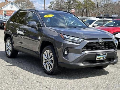 2022 Toyota RAV4 XLE Premium