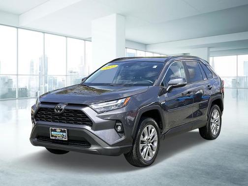 2022 Toyota RAV4 XLE Premium