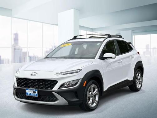 Lunar White 2023 Hyundai KONA SEL