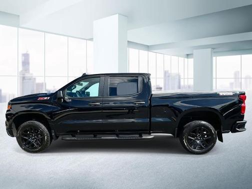 2022 Chevrolet Silverado 1500 Custom Trail Boss