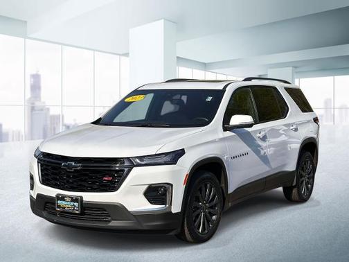 Summit White 2023 Chevrolet Traverse RS
