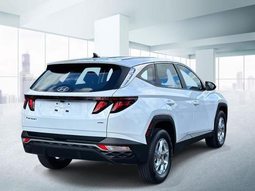 2024 Hyundai TUCSON SE