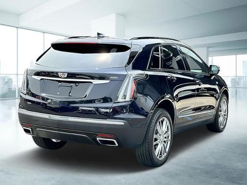 2022 Cadillac XT5 Sport