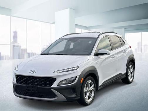 Lunar White 2023 Hyundai KONA SEL SUV