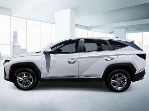 Serenity White Pearl 2025 Hyundai TUCSON SE