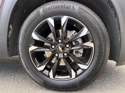 Mahogany Red Metallic 2023 Chevrolet Trailblazer LT