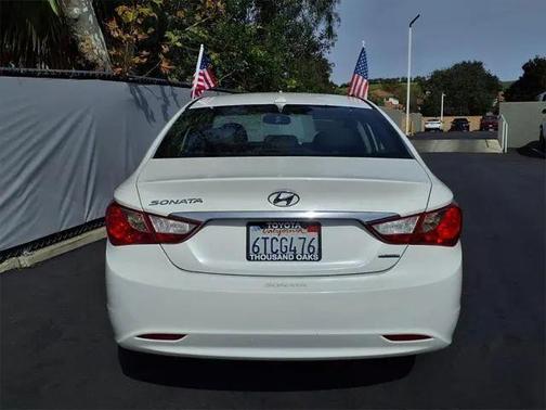 2011 Hyundai SONATA Limited