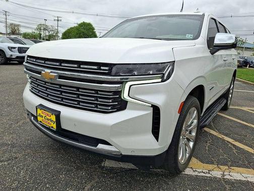 Iridescent Pearl Tricoat 2023 Chevrolet Tahoe Premier