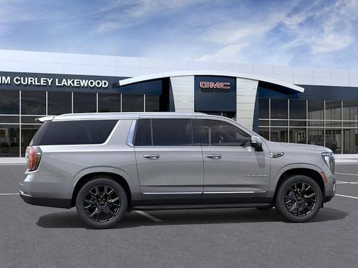 Sterling 2026 GMC Yukon XL Elevation