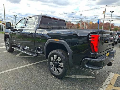 2026 GMC Sierra 2500 Denali