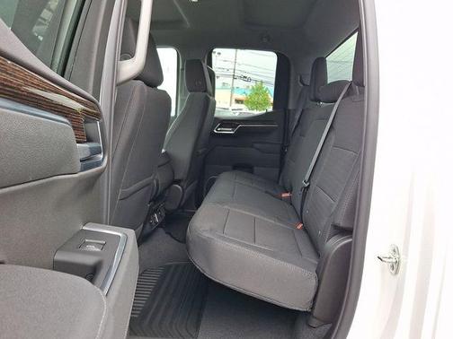 Summit White 2026 GMC Sierra 1500 Elevation