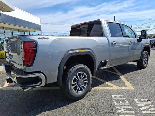 2025 GMC Sierra 2500 SLT