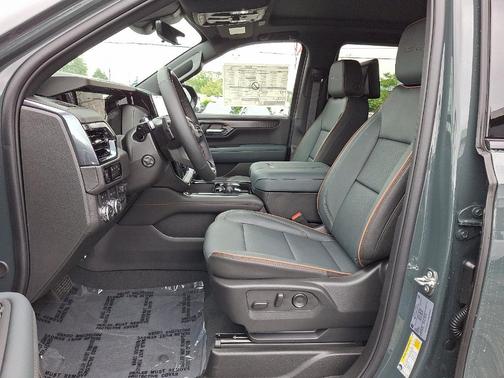 2025 GMC Yukon AT4