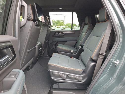 2025 GMC Yukon AT4