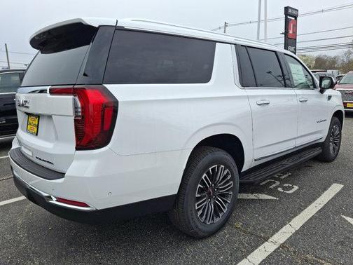 2025 GMC Yukon XL Elevation