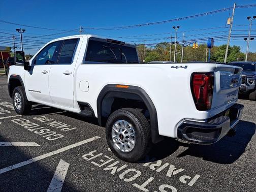 Summit White 2026 GMC Sierra 2500 SLE