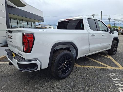 Summit White 2026 GMC Sierra 1500 Elevation
