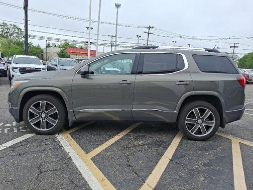 2018 GMC Acadia Denali