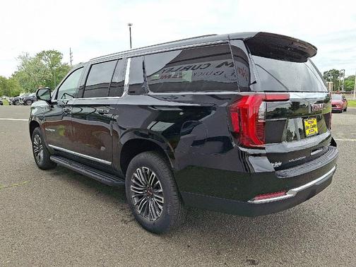 2025 GMC Yukon XL Elevation