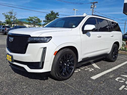 2023 Cadillac Escalade Sport