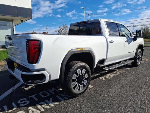 2026 GMC Sierra 2500 Denali