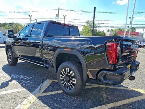 2025 GMC Sierra 2500 Denali Ultimate