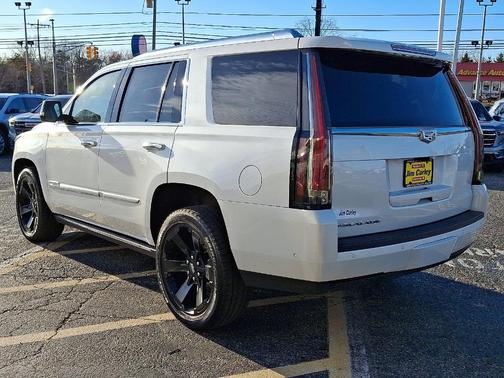 2020 Cadillac Escalade Premium Luxury