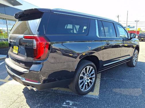 Titanium Rush Metallic 2026 GMC Yukon XL Denali
