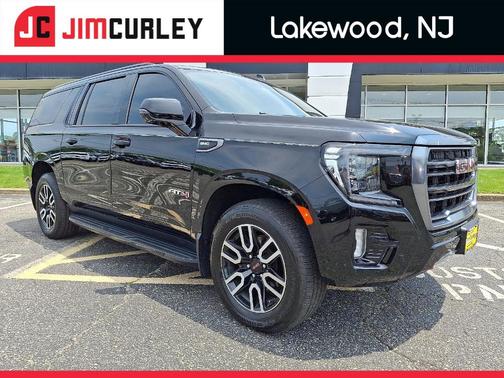 2022 GMC Yukon XL AT4