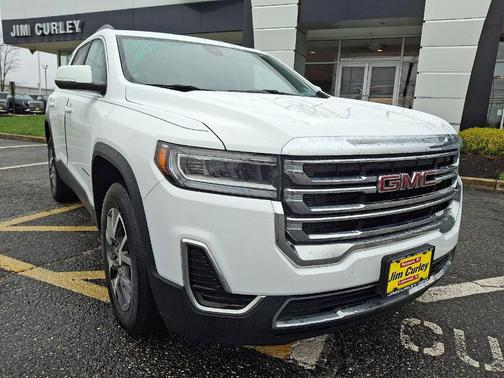 Summit White 2023 GMC Acadia SLE