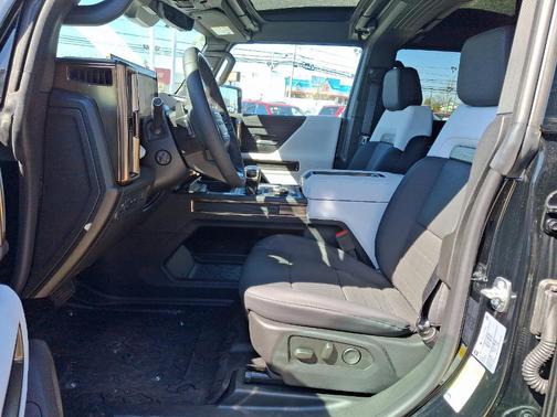 2025 GMC HUMMER EV SUV 2X